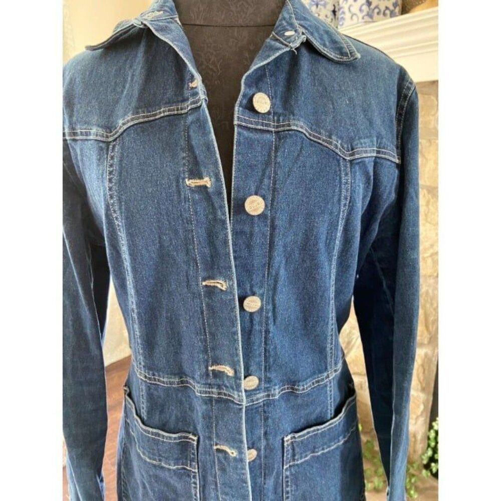 JouJou Jean Jacket (Medium) - Picture 2 of 5